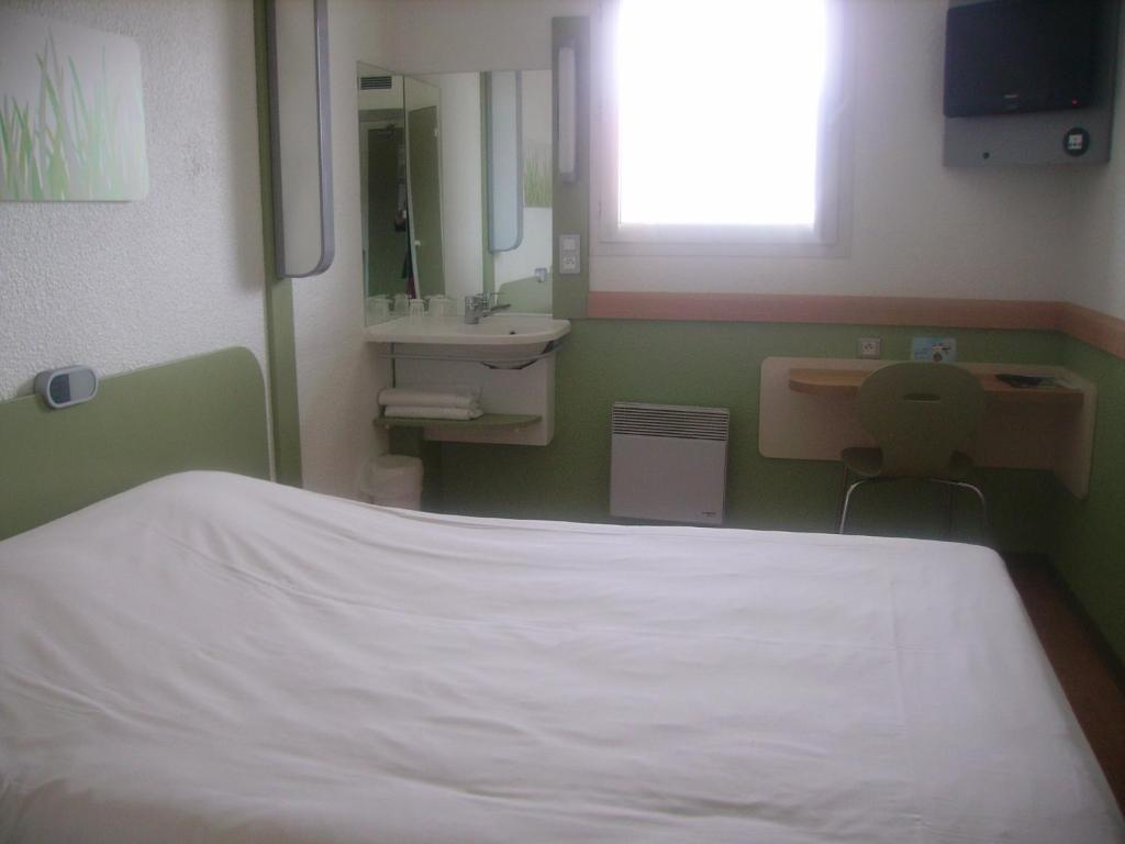 Ibis Budget Remiremont Δωμάτιο φωτογραφία